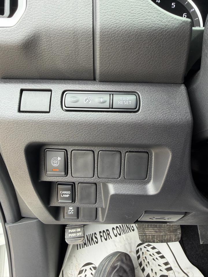 Nissan Frontier Crew Cab 4x4 SV 2026