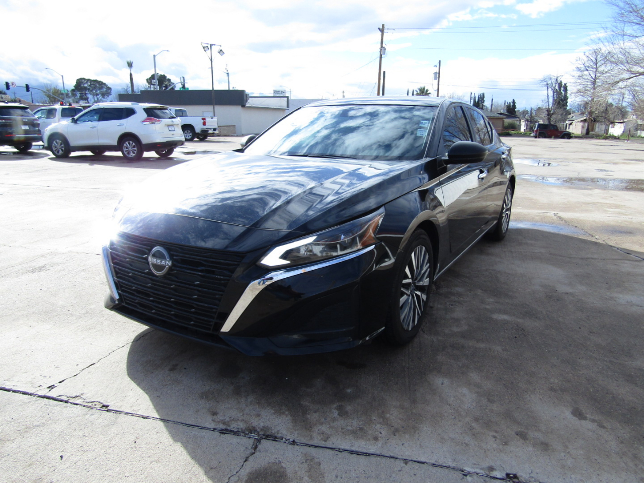 Nissan Altima 2.5 SV Sedan 2024