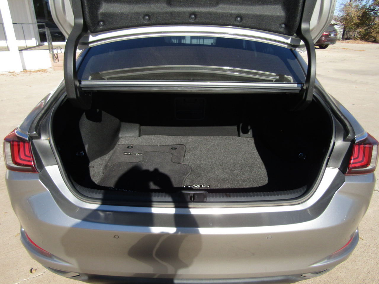 Lexus ES ES 350 FWD 2019