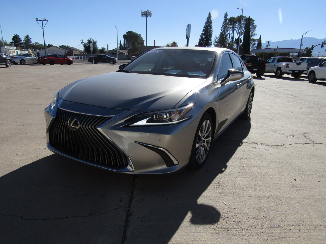 Lexus ES ES 350 FWD 2019