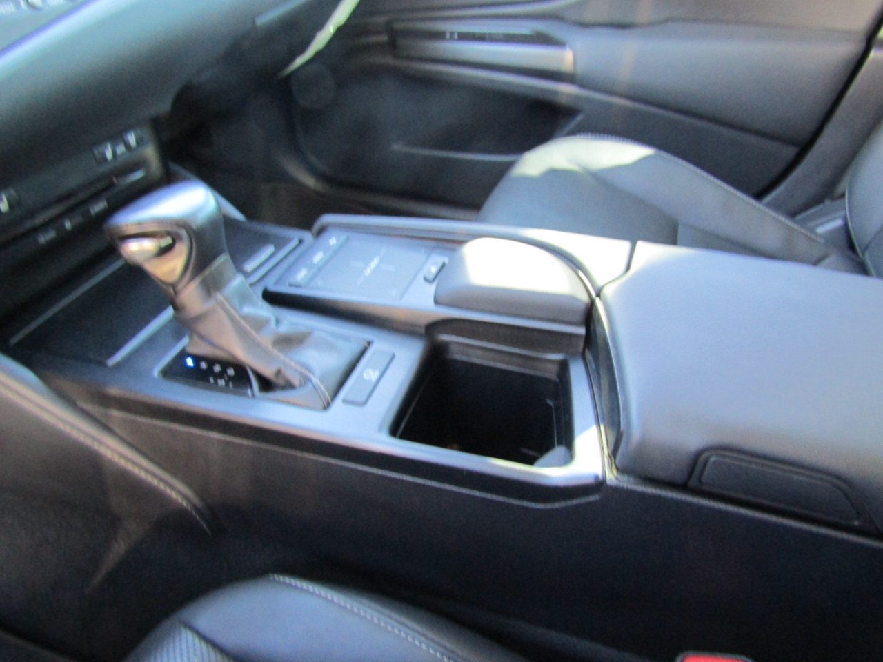 Lexus ES ES 350 FWD 2019