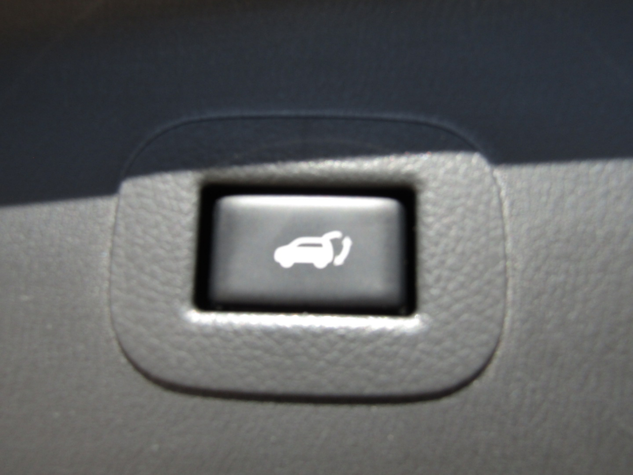 Nissan Armada 4x2 SL 2017