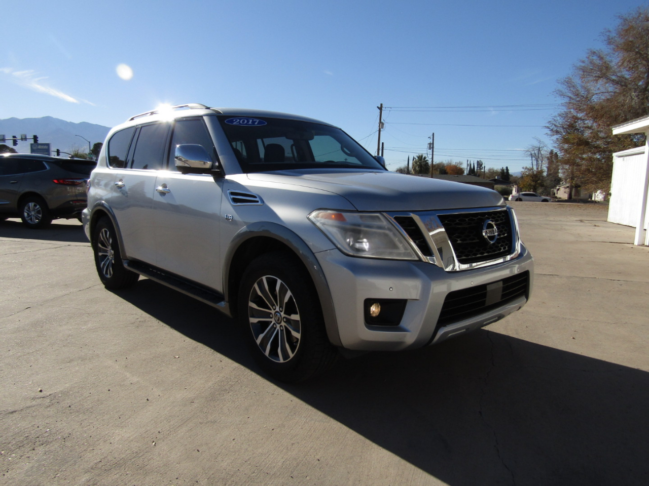 Nissan Armada 4x2 SL 2017