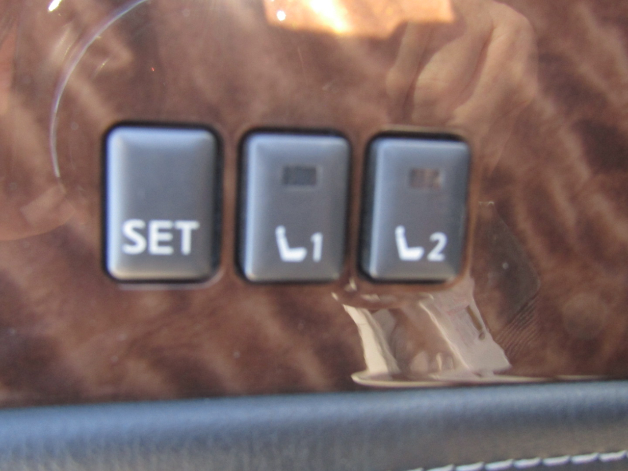 Nissan Armada 4x2 SL 2017