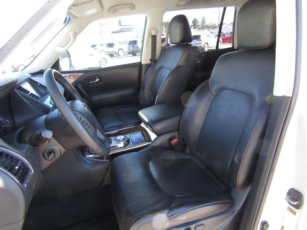 Nissan Armada 4x2 SL 2017