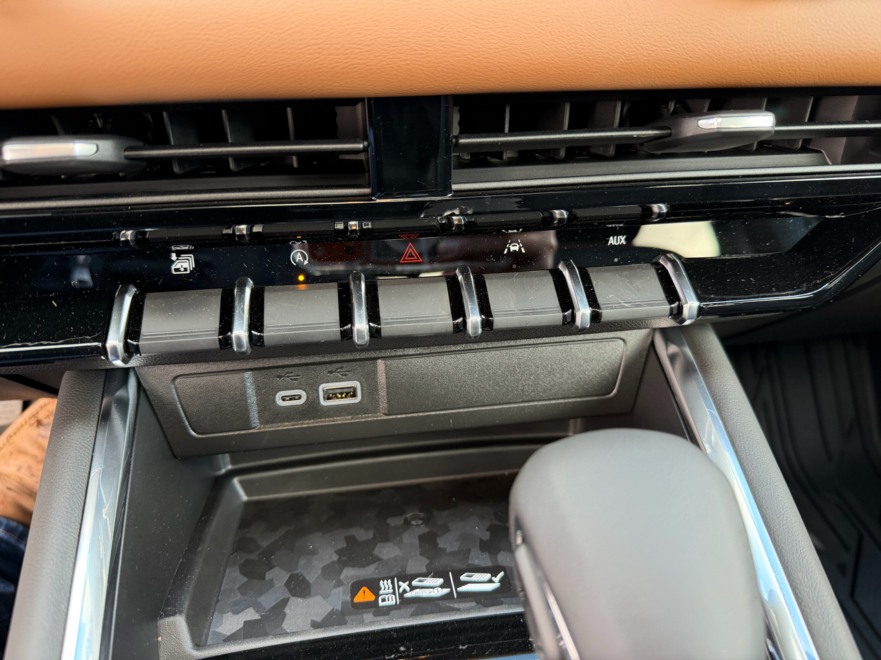 GMC Canyon 4WD Crew Cab AT4 2026