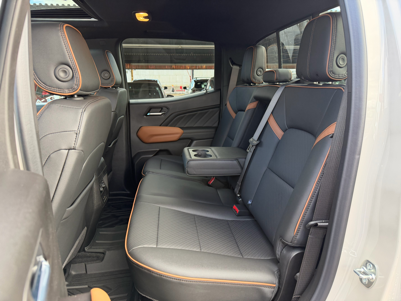 GMC Canyon 4WD Crew Cab AT4 2026