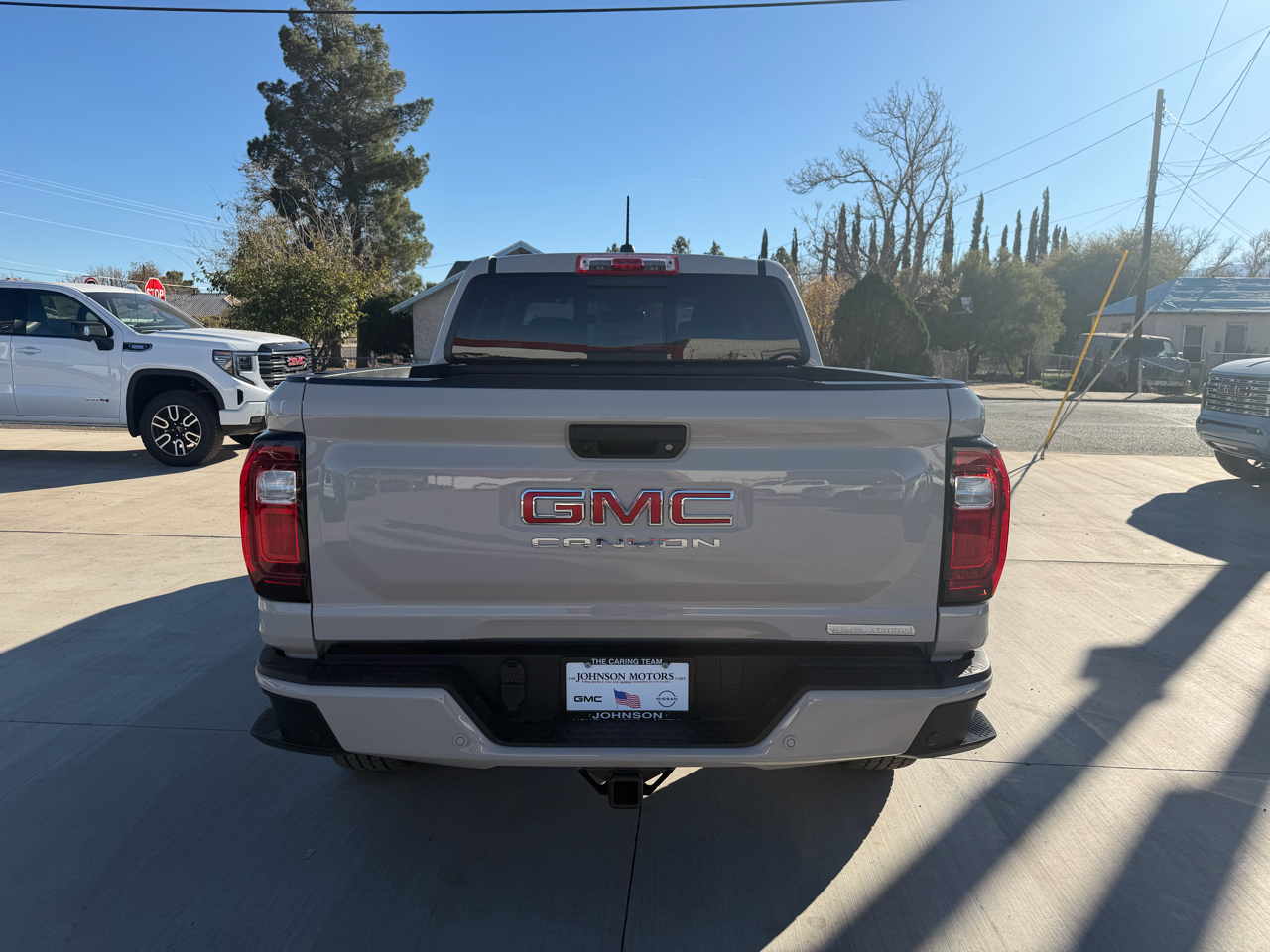 GMC Canyon 4WD Crew Cab Elevation 2026