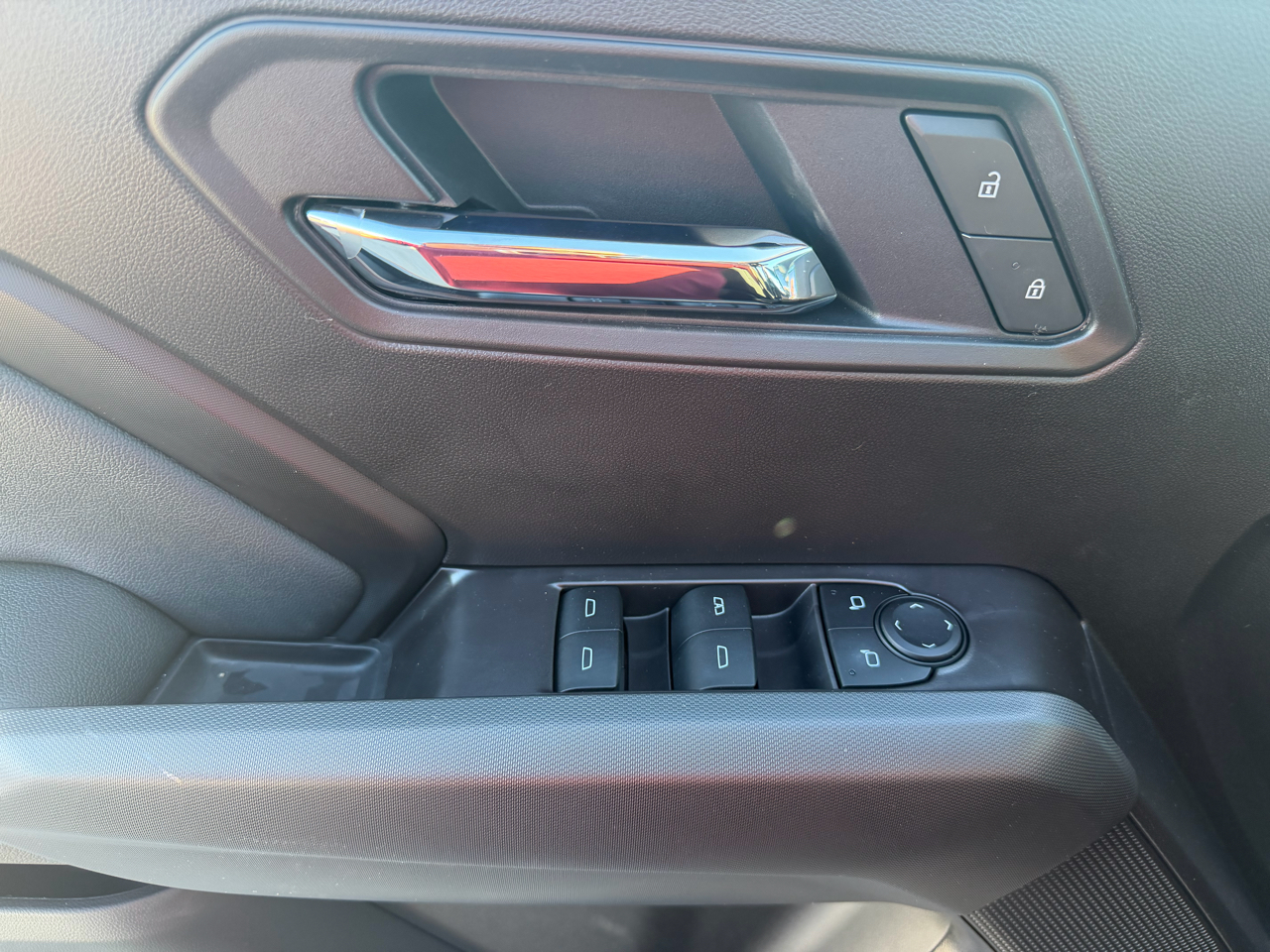 GMC Canyon 4WD Crew Cab Elevation 2026