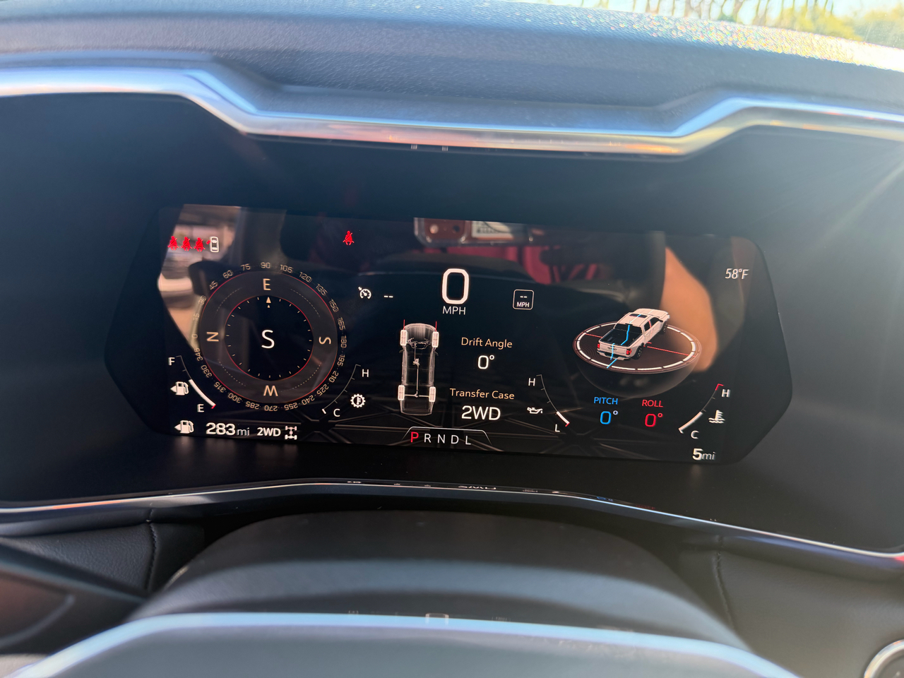 GMC Canyon 4WD Crew Cab Elevation 2026