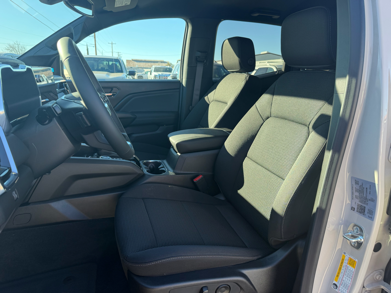 GMC Canyon 4WD Crew Cab Elevation 2026