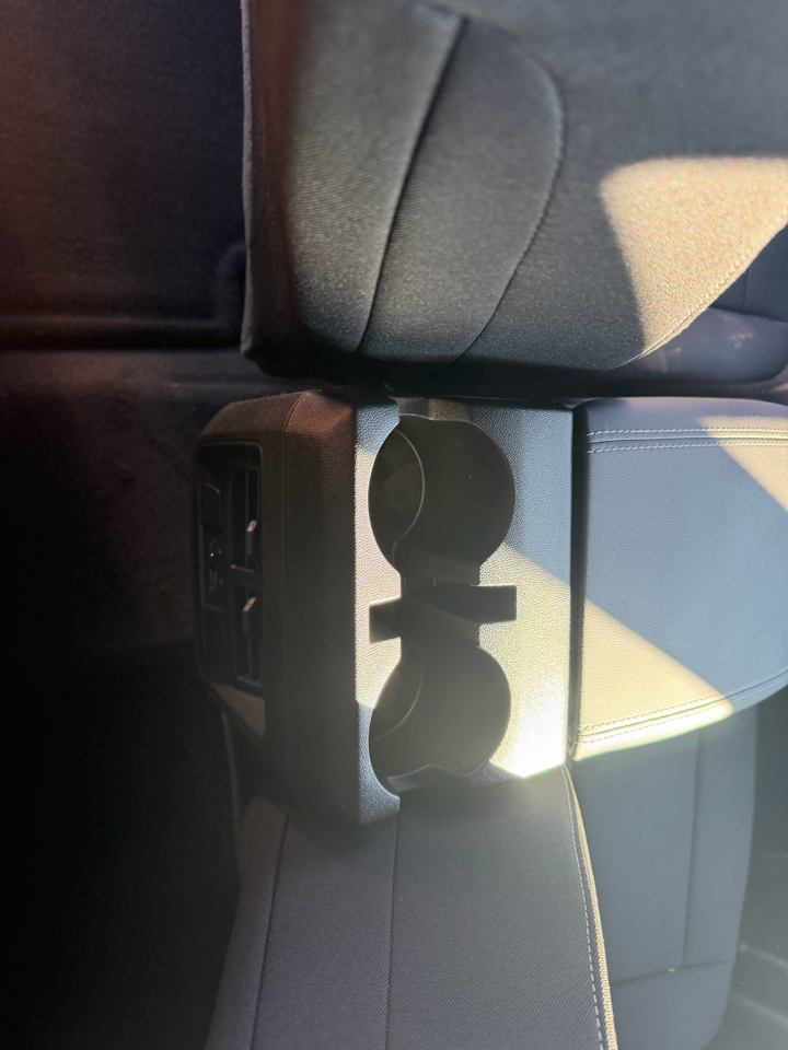 GMC Canyon 4WD Crew Cab Elevation 2026