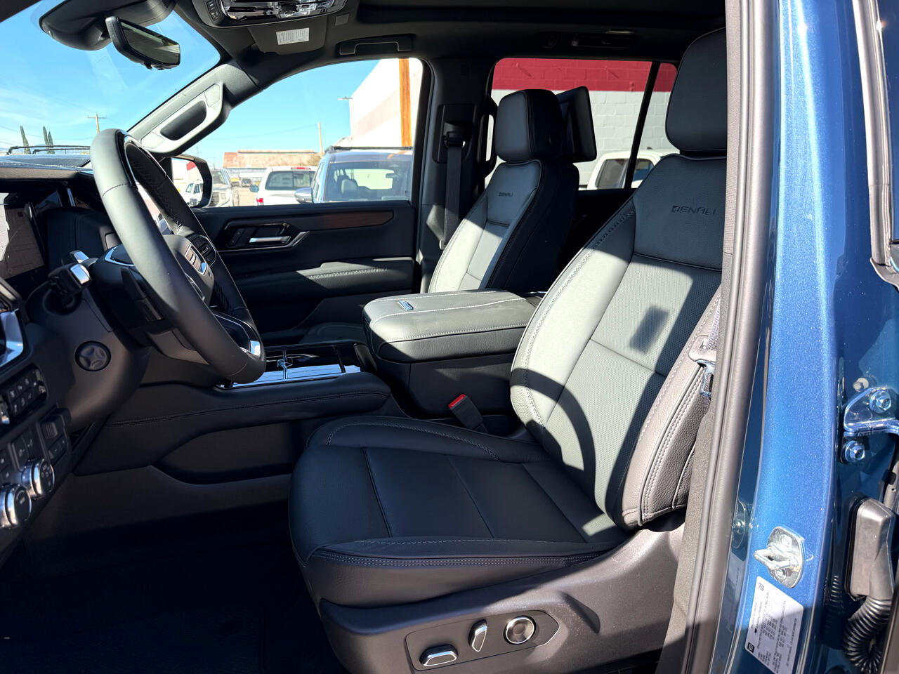 GMC Yukon 4WD 4dr Denali 2026