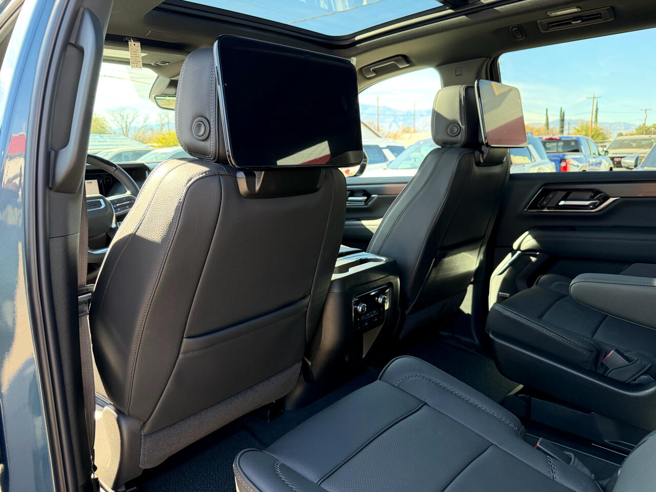 GMC Yukon 4WD 4dr Denali 2026