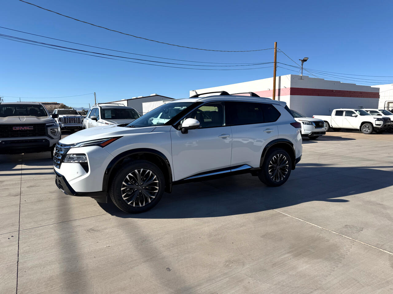 Nissan Rogue AWD Platinum *Ltd Avail* 2026