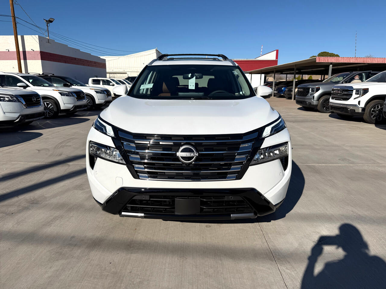 Nissan Rogue AWD Platinum *Ltd Avail* 2026