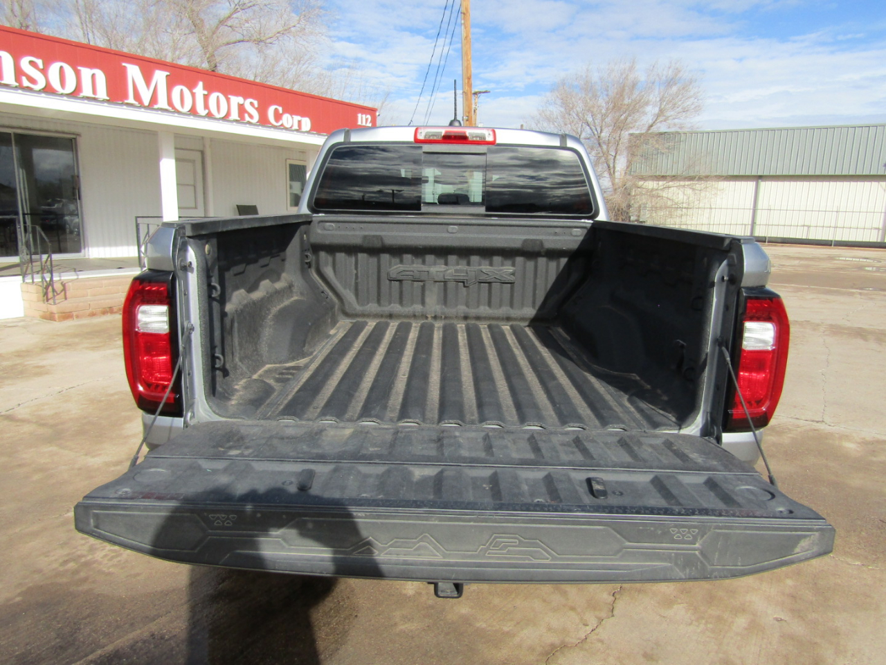 GMC Canyon 4WD Crew Cab AT4X 2024