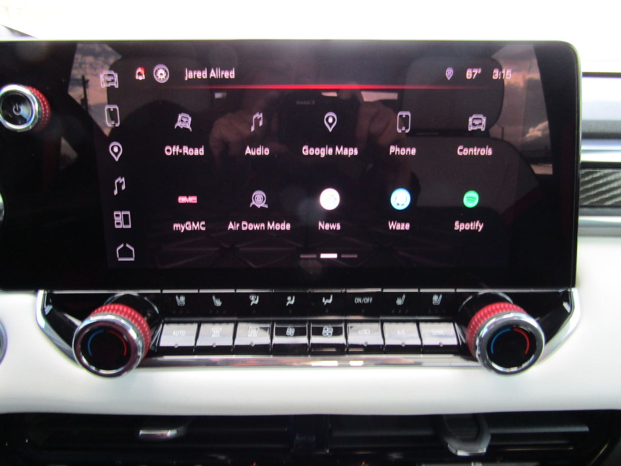 GMC Canyon 4WD Crew Cab AT4X 2024