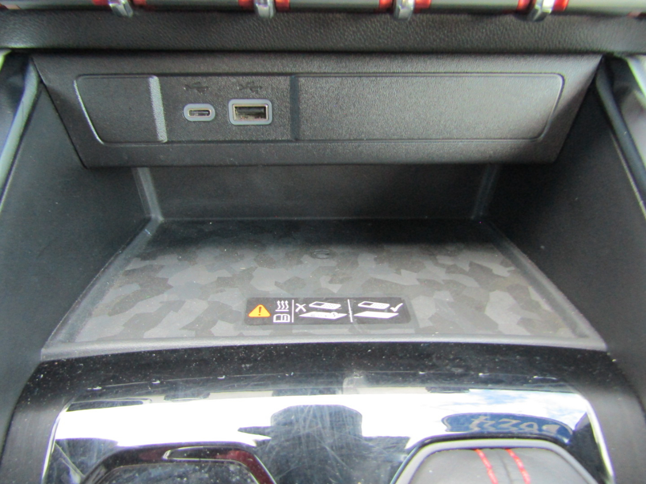 GMC Canyon 4WD Crew Cab AT4X 2024