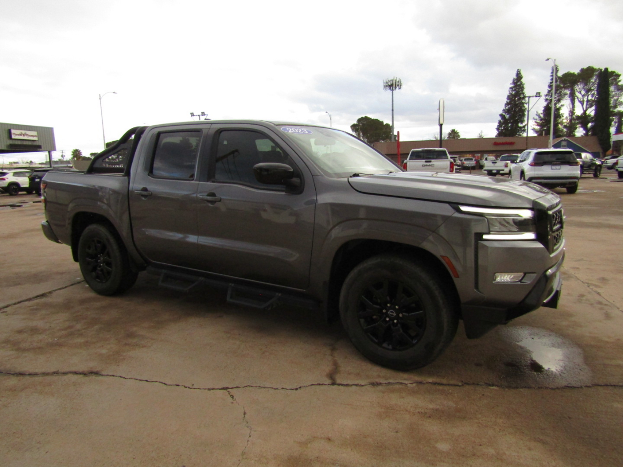 Nissan Frontier  2023