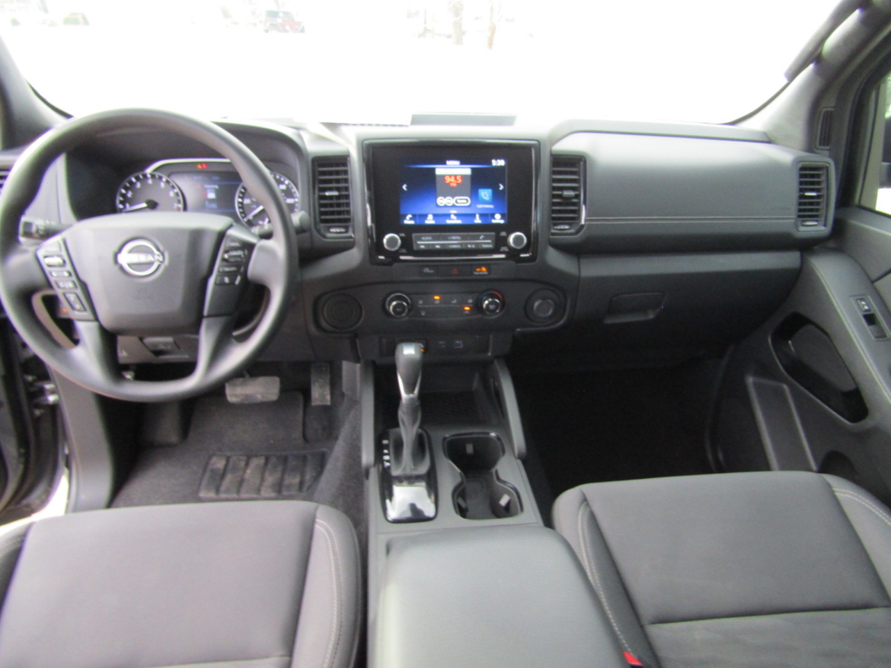 Nissan Frontier  2023