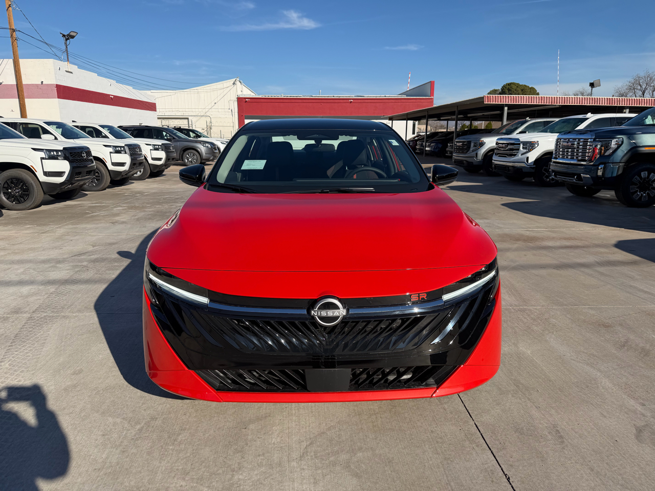 Nissan Sentra SR Sedan 2026