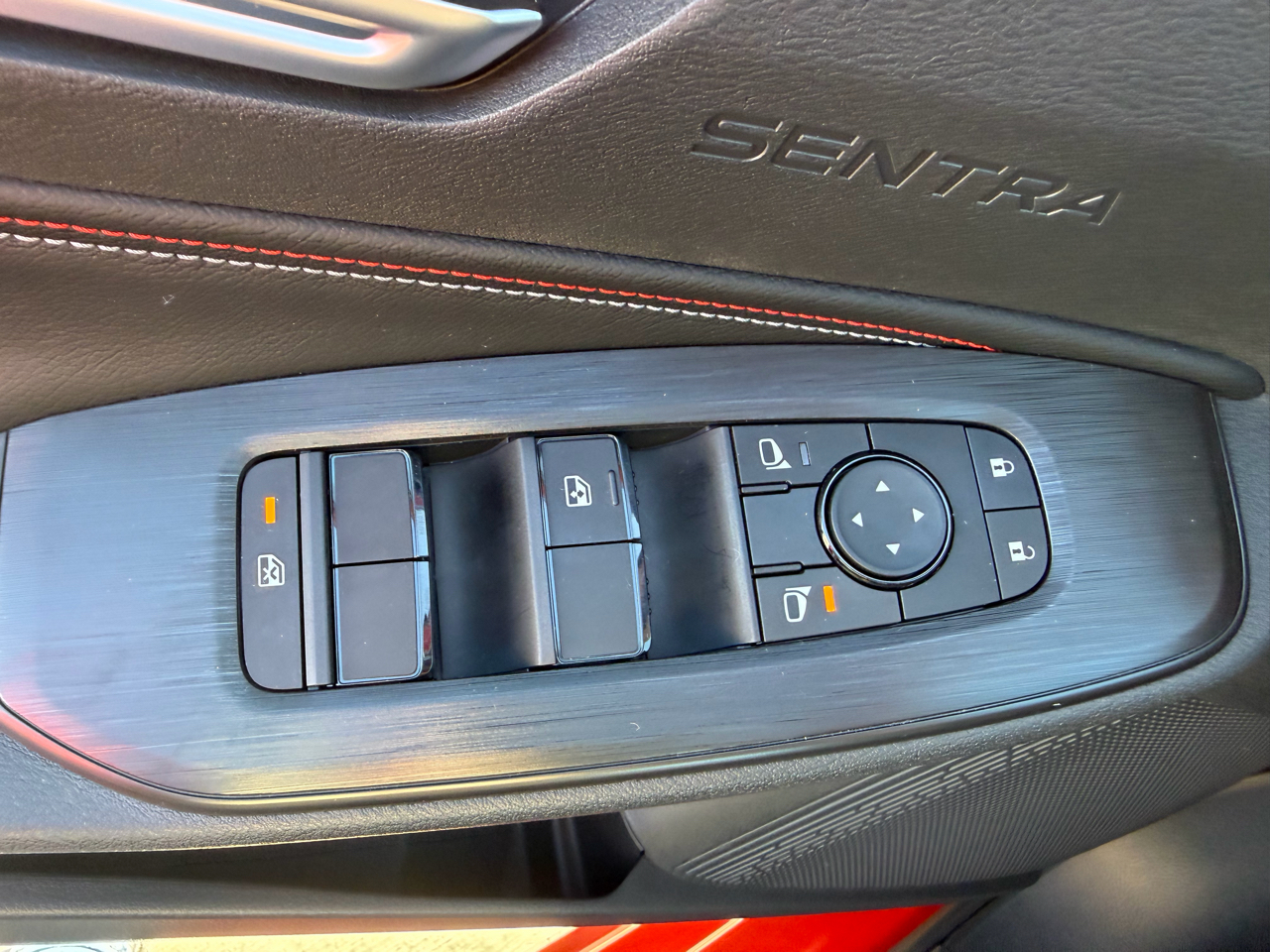 Nissan Sentra SR Sedan 2026