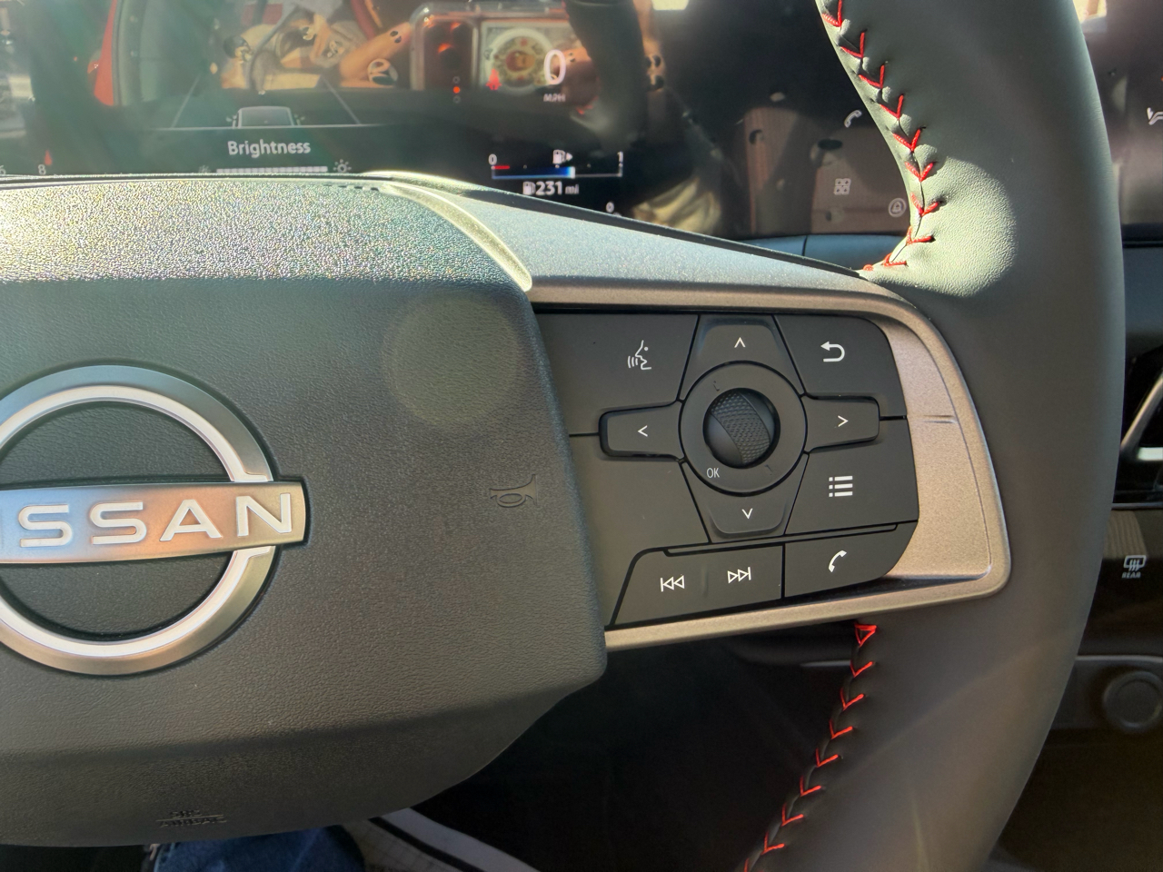 Nissan Sentra SR Sedan 2026