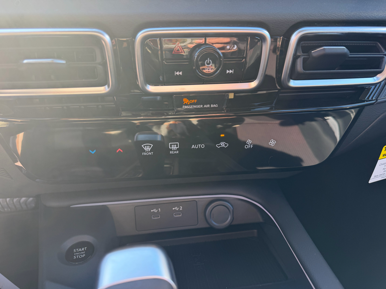 Nissan Sentra SR Sedan 2026