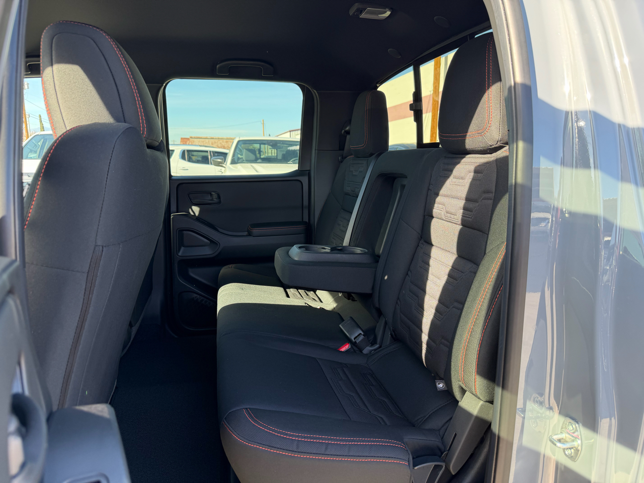 Nissan Frontier Crew Cab 4x4 PRO-4X 2026