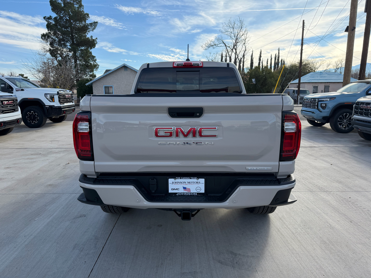 GMC Canyon 4WD Crew Cab Elevation 2026