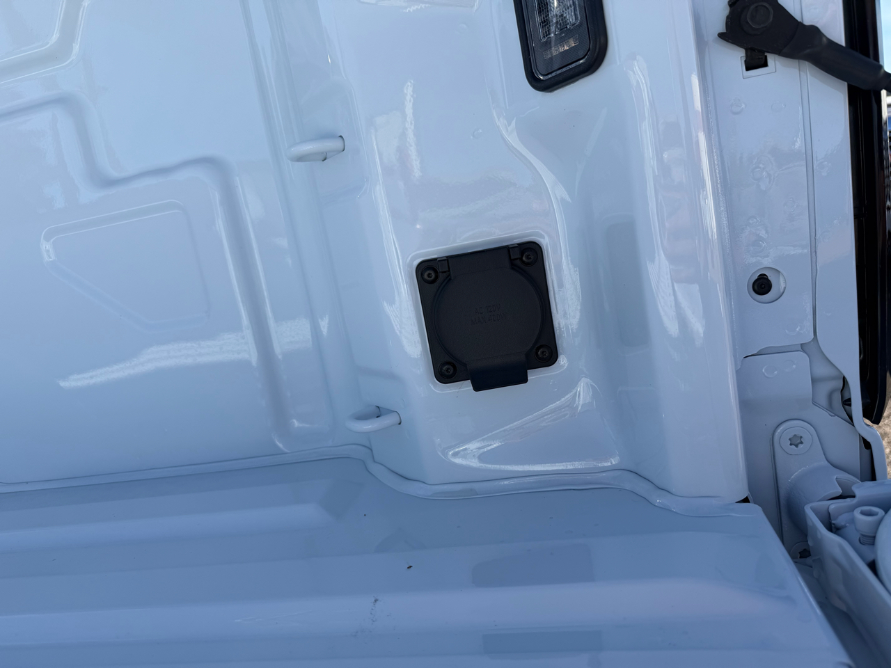 GMC Sierra 2500HD 2WD Reg Cab 142" Pro 2026