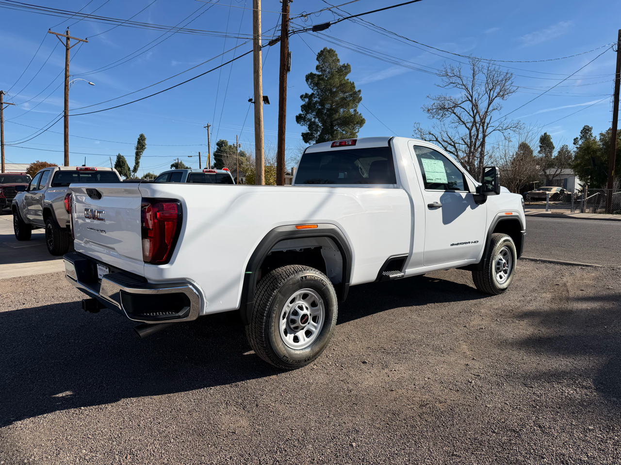 GMC Sierra 2500HD 2WD Reg Cab 142" Pro 2026