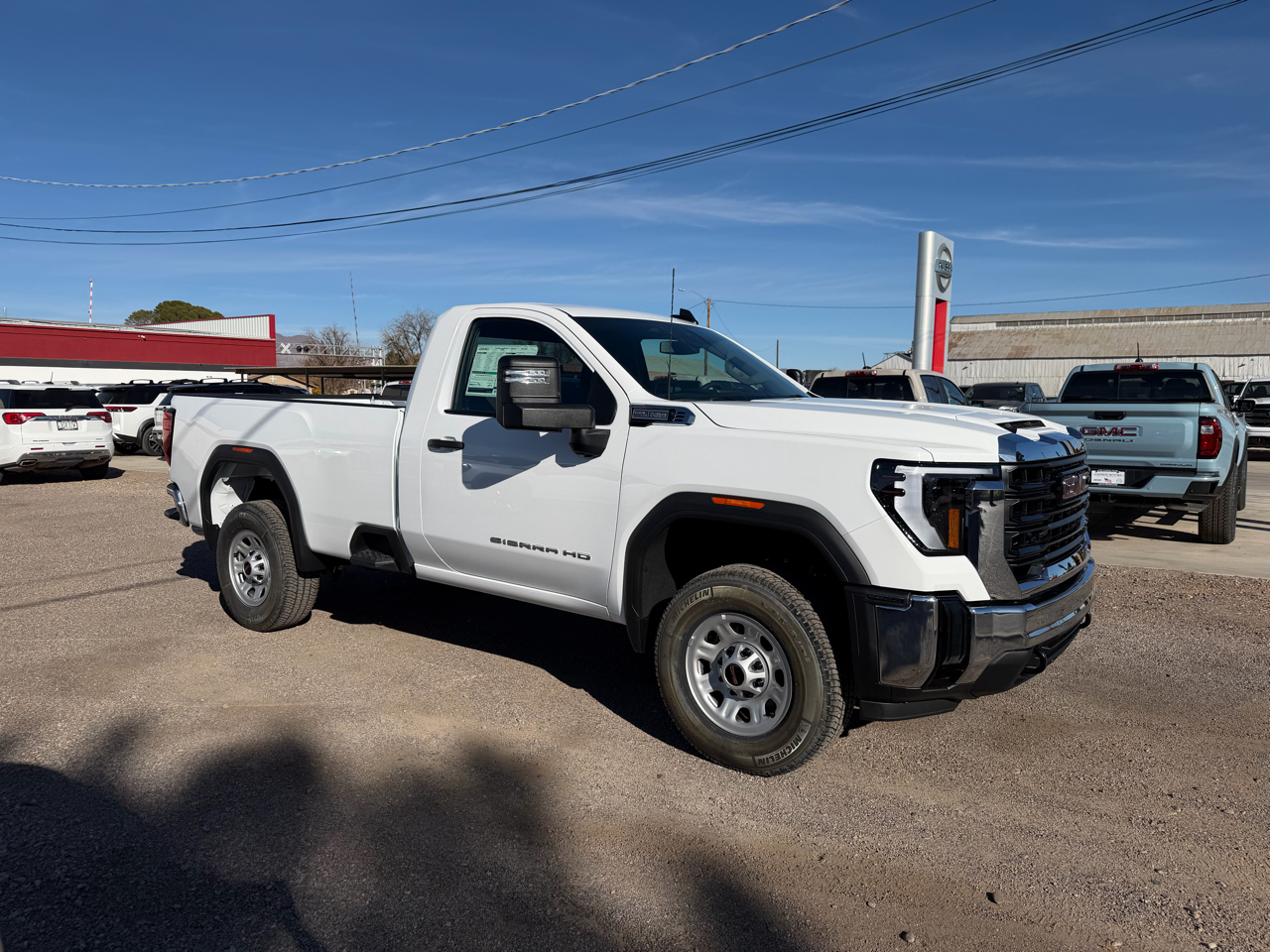 GMC Sierra 2500HD 2WD Reg Cab 142" Pro 2026