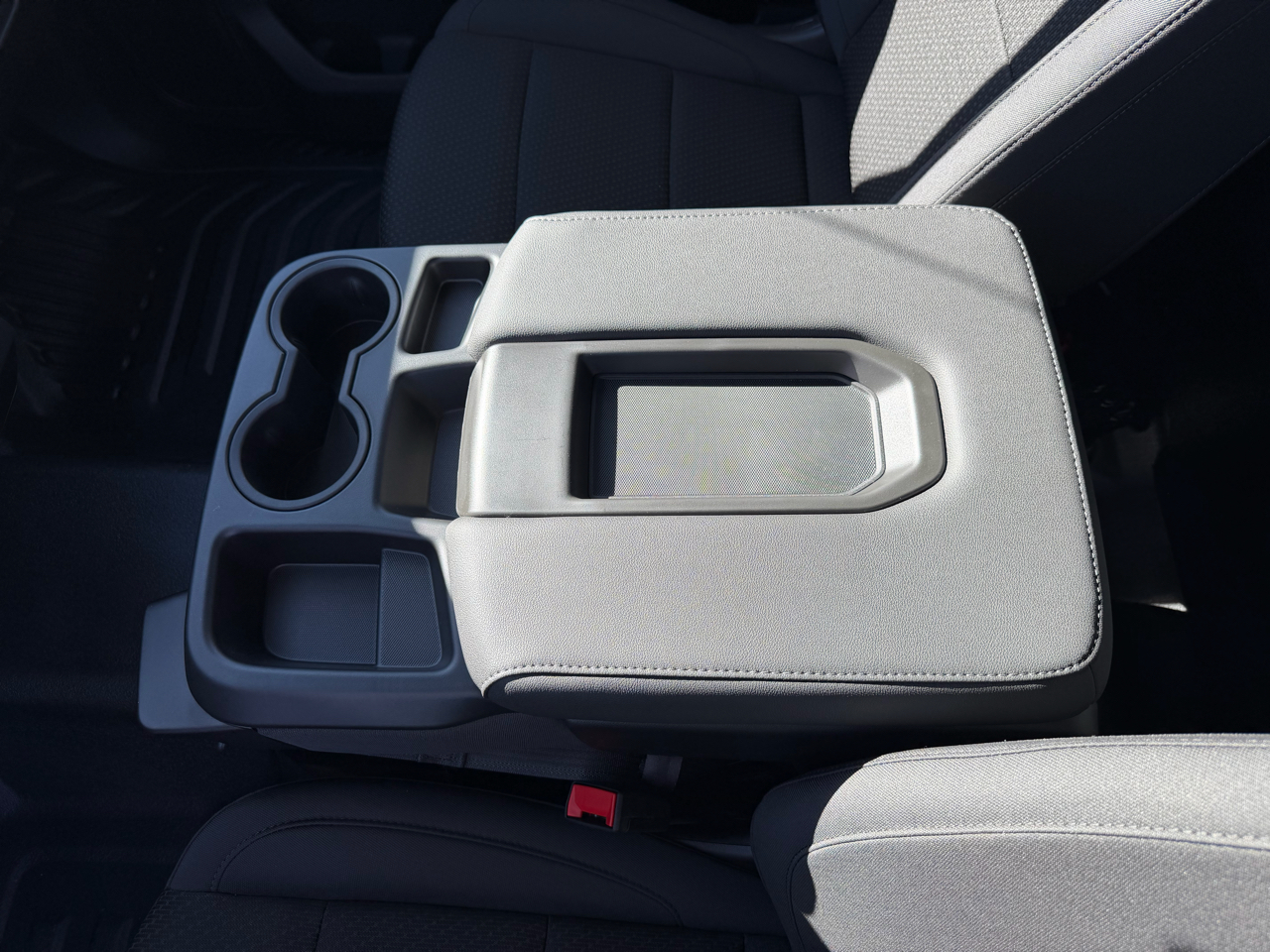 GMC Sierra 2500HD 2WD Reg Cab 142" Pro 2026