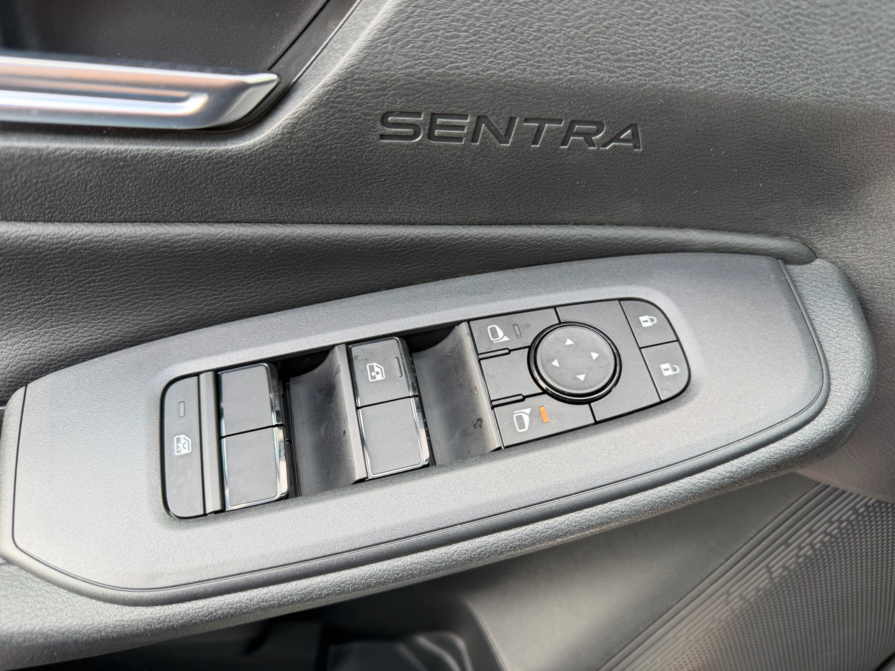 Nissan Sentra SV Sedan 2026