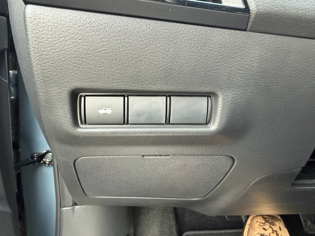 Nissan Sentra SV Sedan 2026