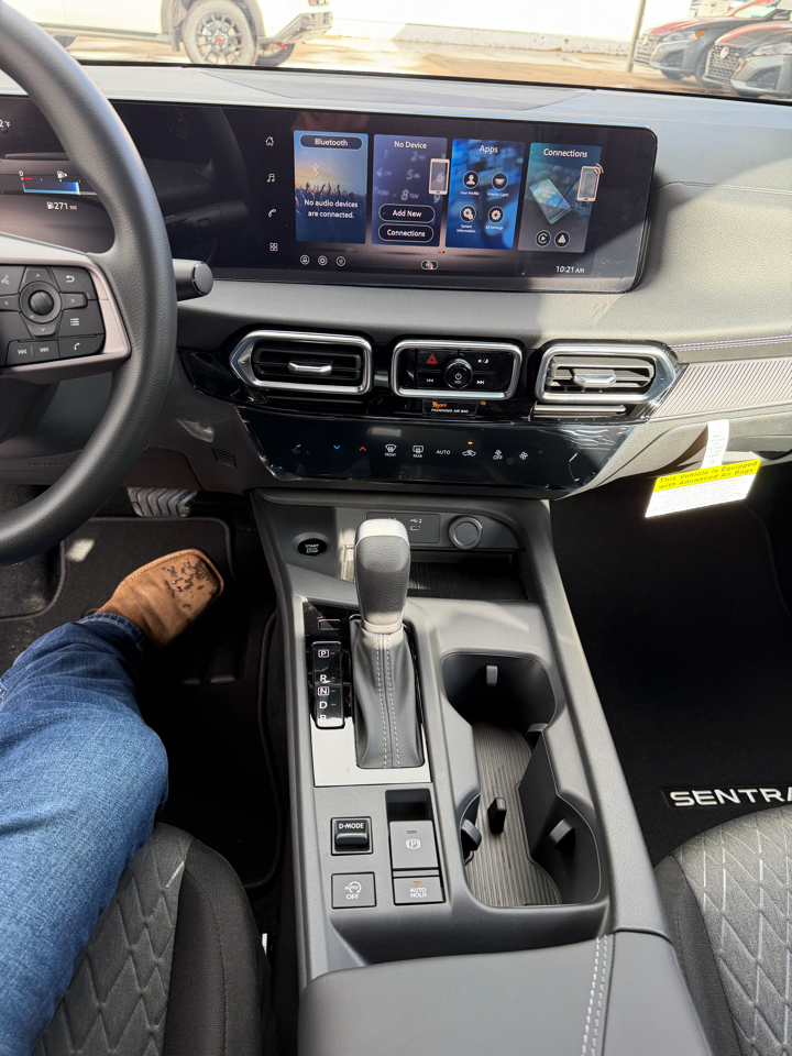 Nissan Sentra SV Sedan 2026