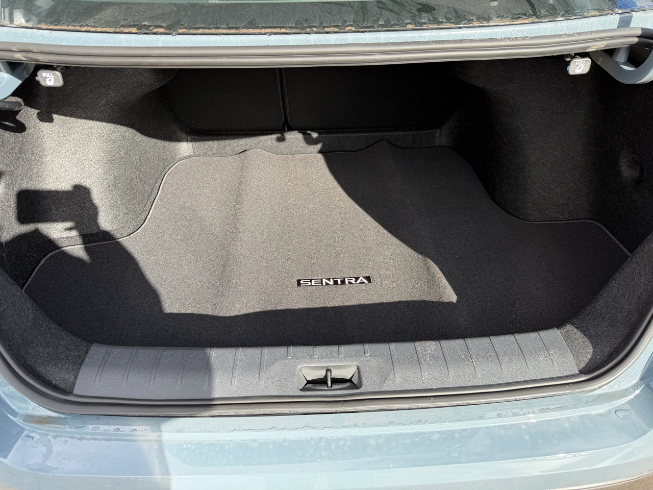 Nissan Sentra SV Sedan 2026