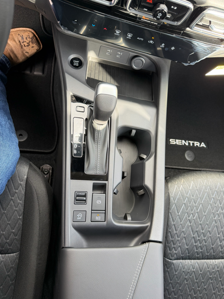 Nissan Sentra SV Sedan 2026