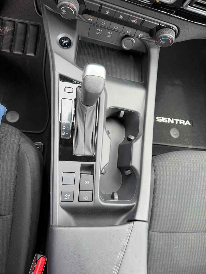 Nissan Sentra S Sedan 2026