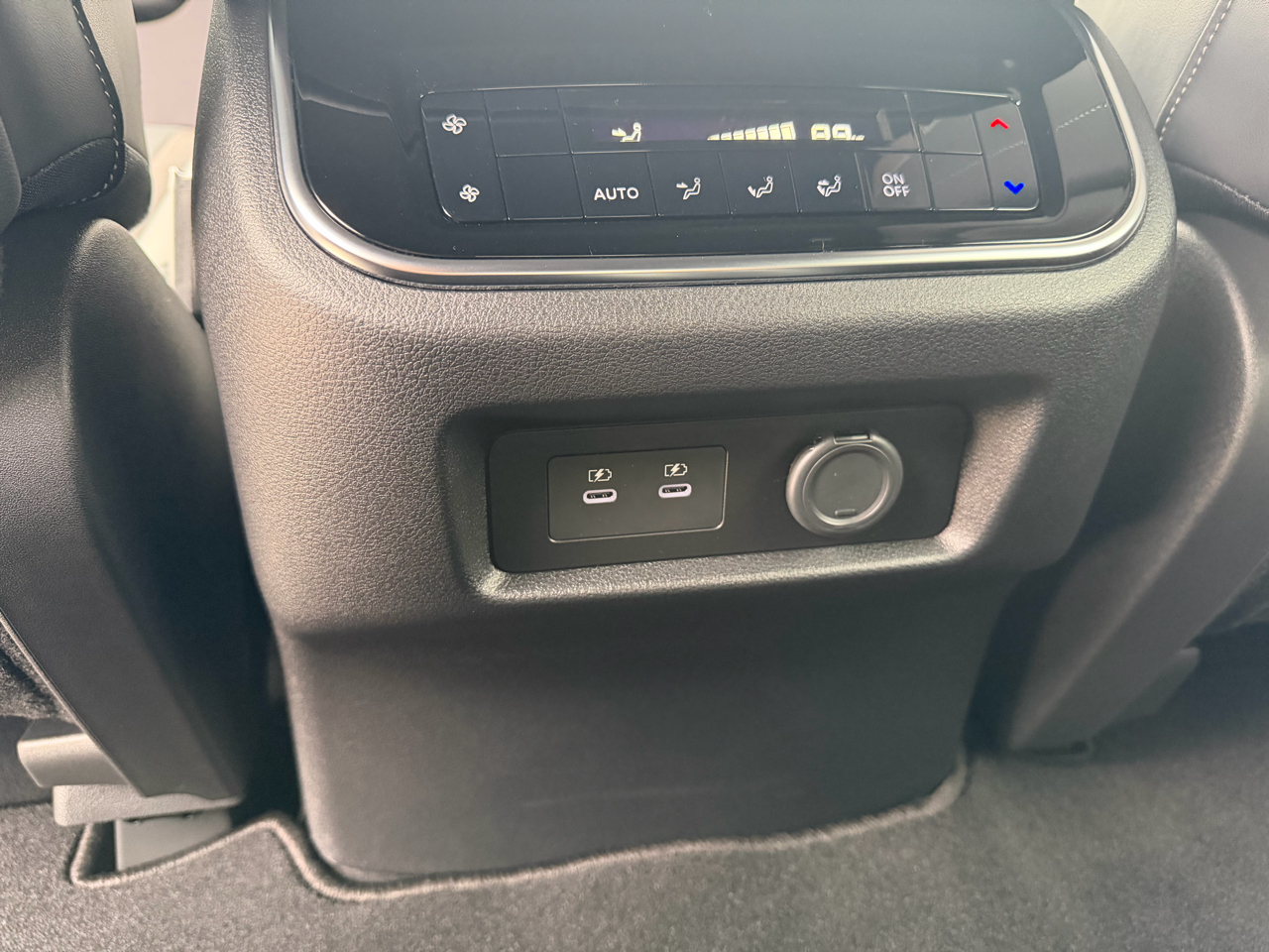 Nissan Armada 4x2 SL 2026