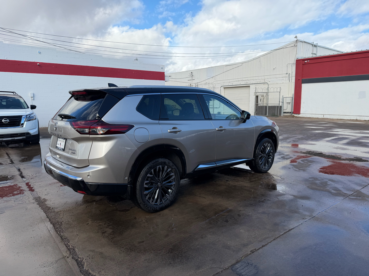 Nissan Rogue AWD Platinum *Ltd Avail* 2026