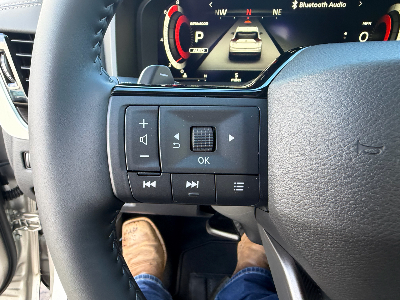 Nissan Rogue AWD Platinum *Ltd Avail* 2026