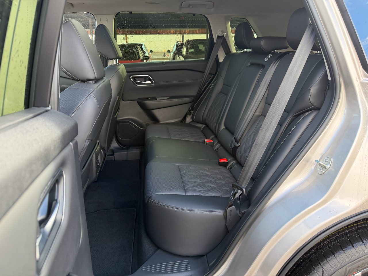 Nissan Rogue AWD Platinum *Ltd Avail* 2026