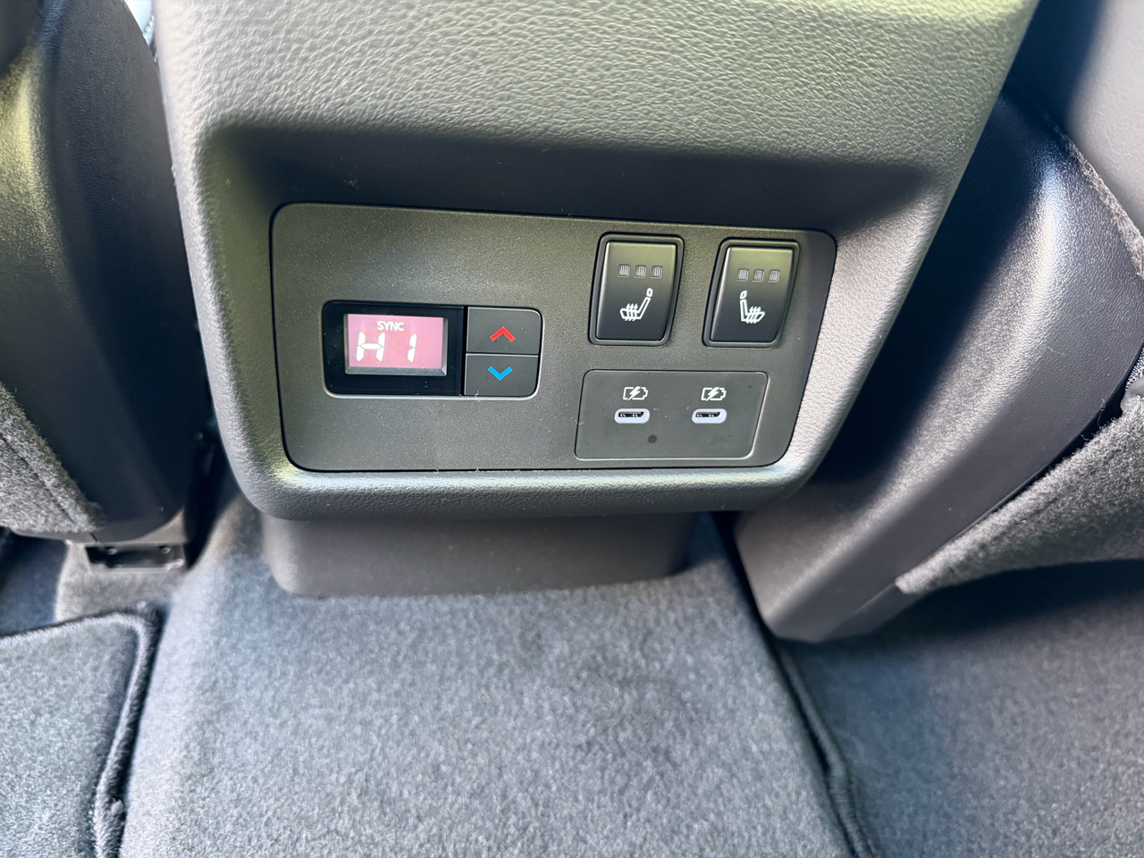 Nissan Rogue AWD Platinum *Ltd Avail* 2026