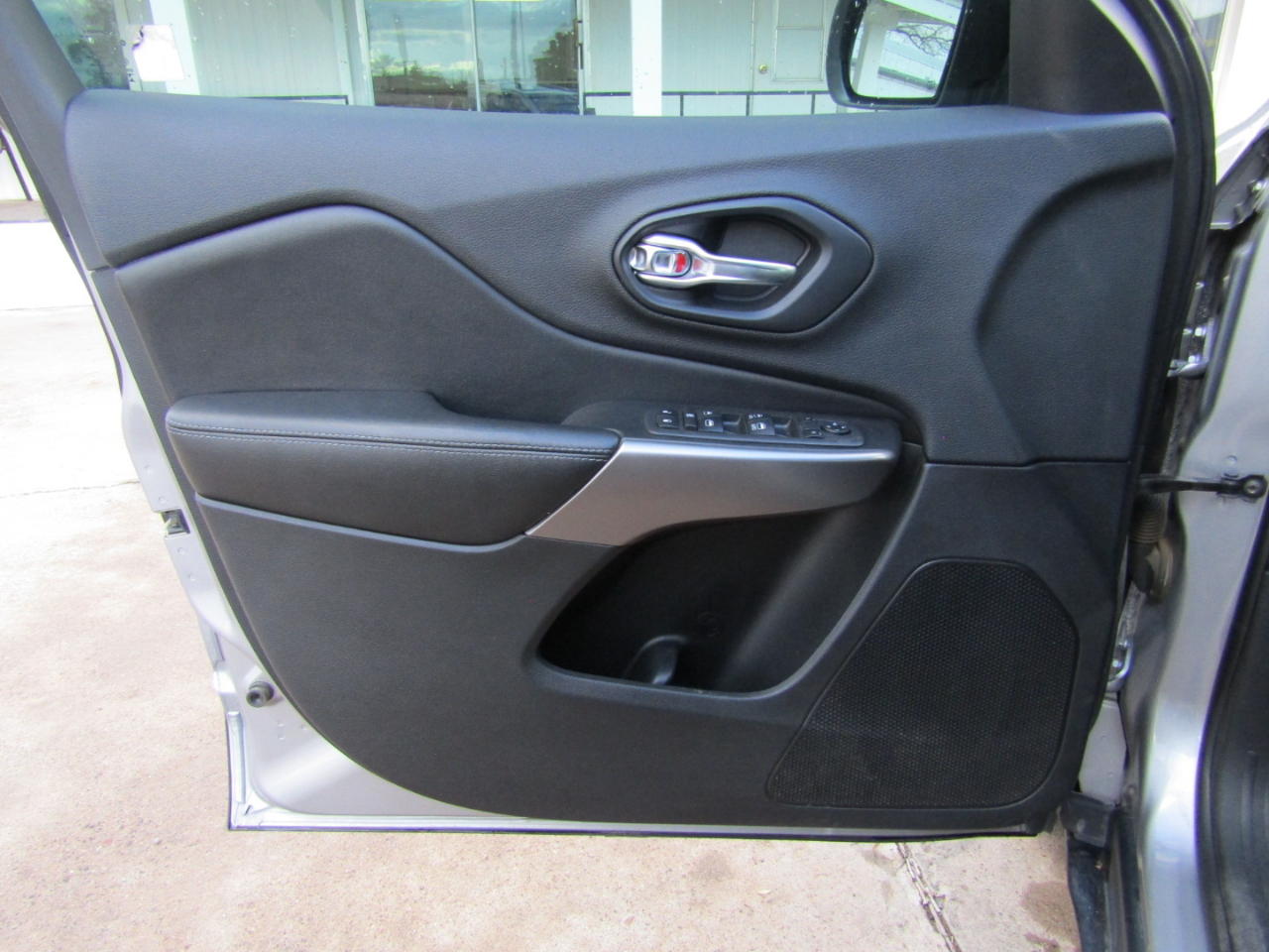 Jeep Cherokee Latitude Plus FWD 2019