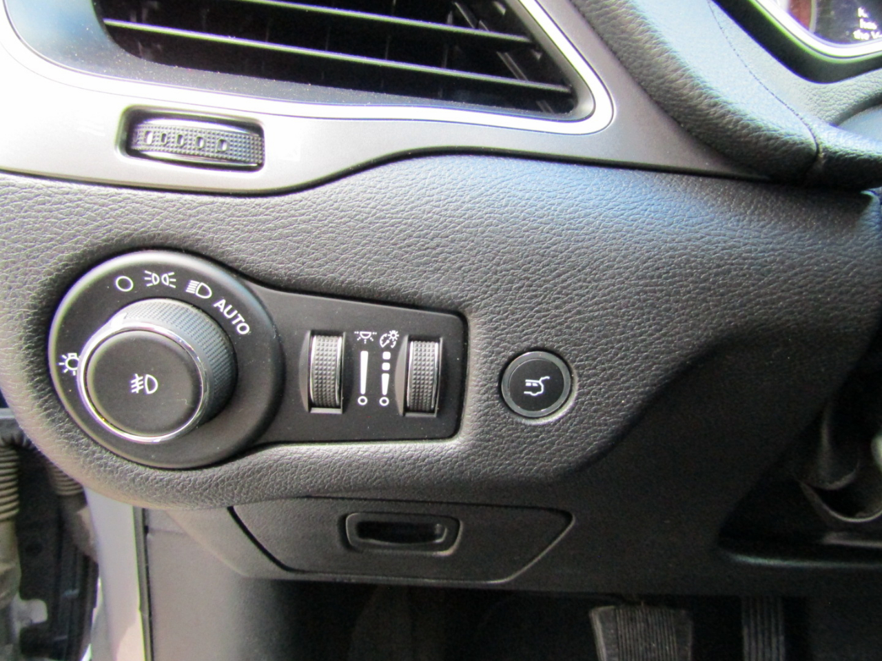 Jeep Cherokee Latitude Plus FWD 2019