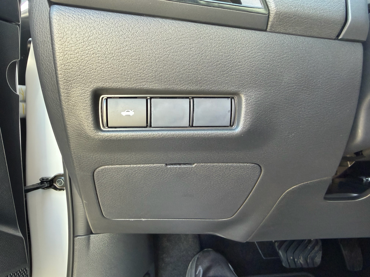 Nissan Sentra SV Sedan 2026