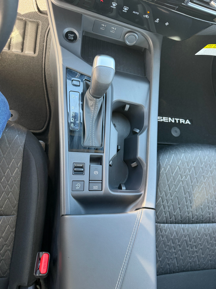 Nissan Sentra SV Sedan 2026